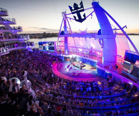 DNCE - Harmony of the Seas.JPG