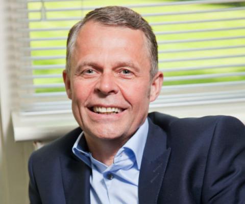Steve Barrass Photo.jpg