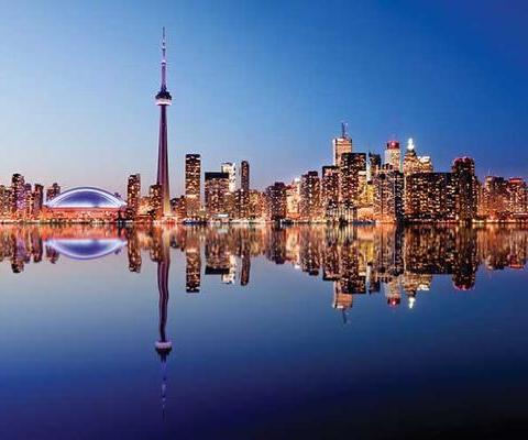 Toronto skyline at dusk