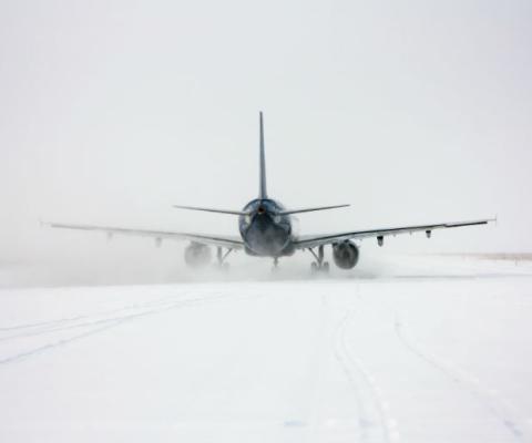 Airport snow.jpg
