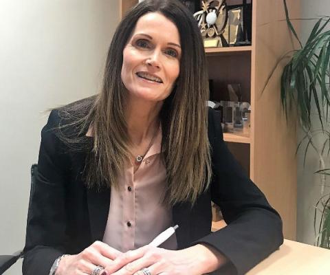 Maxine Rowland - Blue Bay Travel .jpg