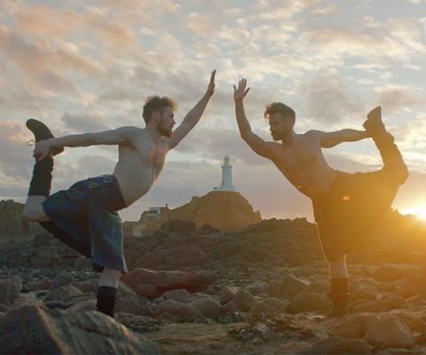 Yoga-in-kilts.jpg