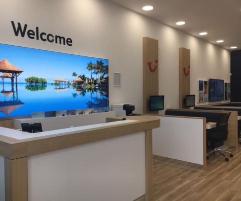 Tui shop.jpg
