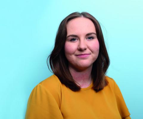 Molly Smithson_The Travel Vault_Head Shot.JPG