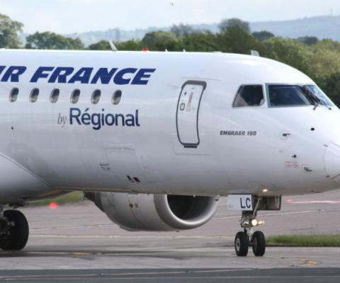 Air France Embraer 190.jpg