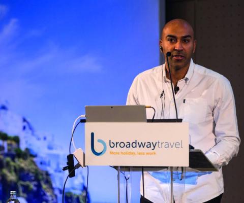 Amar Latif Broadway.jpg