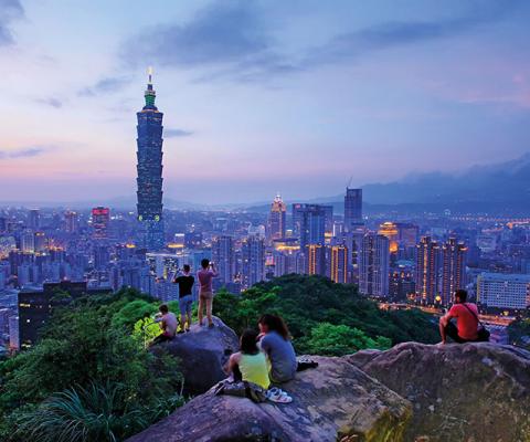 View of Taipei101 from Elephant Mountain.jpg
