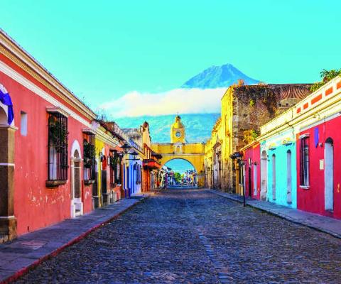 Antigua Guatemala iStock-660386132.jpg