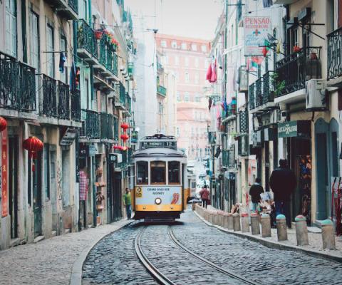 Lisbon Unsplash vita-marija-murenaite-482048-unsplash.jpg