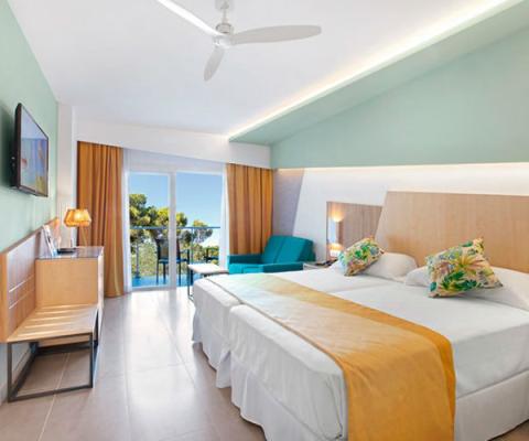 Riu Playa Park Web.jpg