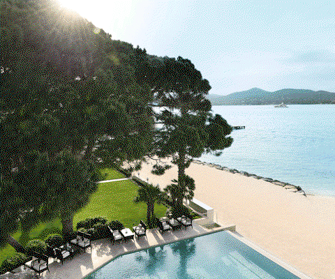 Cheval-Blanc-St-Tropez-pool-and-beach.gif