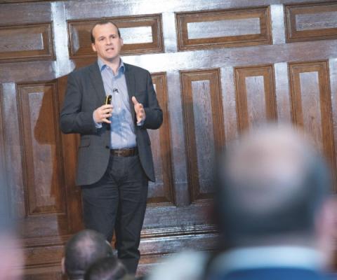 Alistair Pritchard Barclays Travel Forum Steve Dunlop Web.jpg