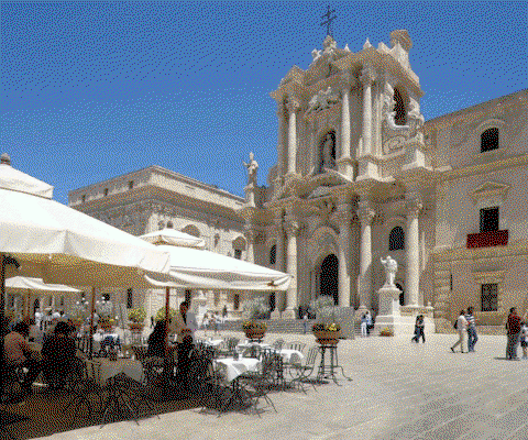 Ortigia-market-Sicily_METhumb.gif