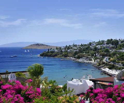 Travellers ready to embrace shoulder seasons and year-round holidays – Abta