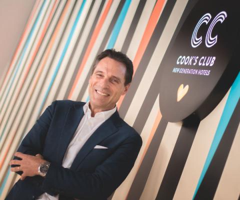 Thomas Cook Peter Fankhauser Web.jpg