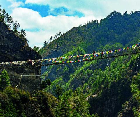 Nepal Phakding Hiking Suspension Bridge - T4A6414 Lg RGB.jpg
