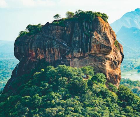 Sri Lanka scraps tourist visa fees for 2024/25 winter season
