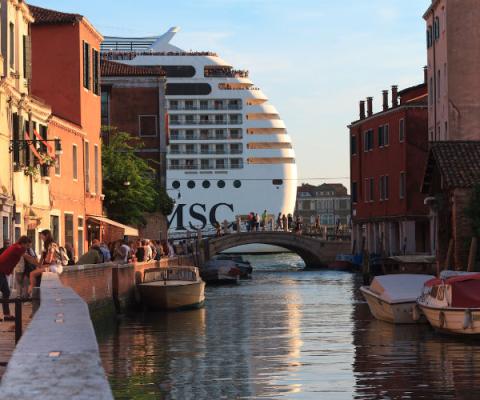 Venice Cruise iStock-480071094.jpg