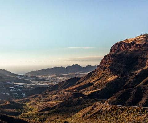 Gran Canaria Spain marcin-jozwiak-MKEyPFE_l5Y-unsplash.jpg