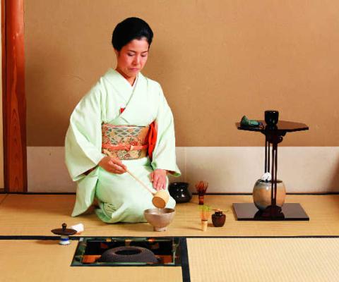 Temples and tea ceremonies in Japan's Ishikawa Prefecture
