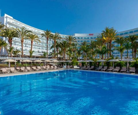 Riu Palace Palmeras Web.jpg