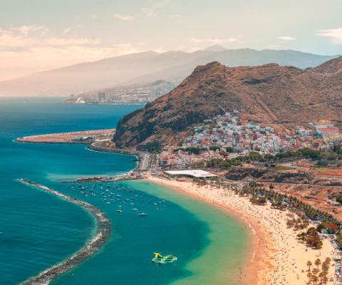 Wizz will launch flights to Tenerife in November (Image courtesy of Adam Niescioruk / Unsplash)