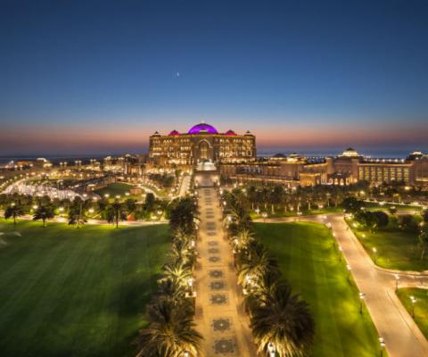 The Emirates Palace in Abu Dhabi is to be rebranded as a Mandarin Oriental property