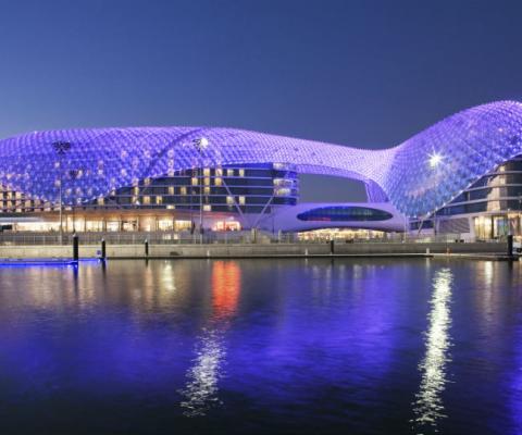 W_Abu_Dhabi_Yas.jpg