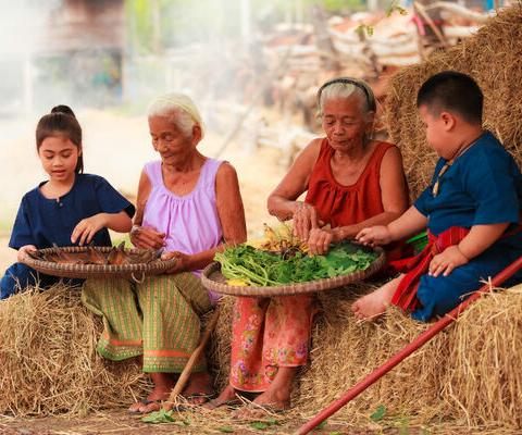 How do UK consumers perceive green travel?