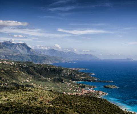 Greece will permit UK flights from 15 July