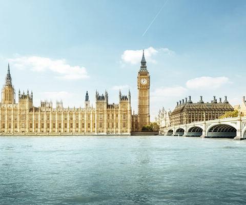 View of Westminster over Thames.jpg
