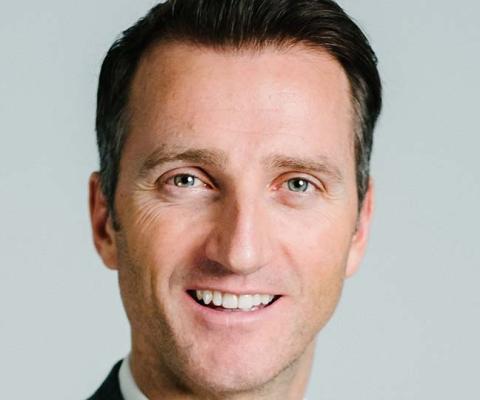 Sales chief Jim Eastwood said the helpline was to "support experienced agents to find the best way forward for them"