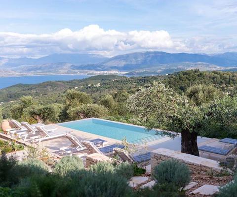CV Villas' Lemoni House in Corfu