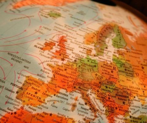 (Credit: Calvin Hanson / Unsplash)