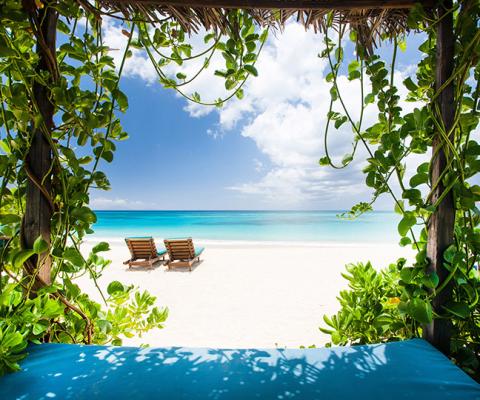 Antigua 'open and ready to welcome Brits' this winter