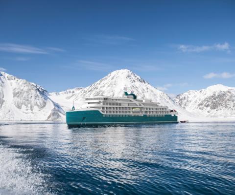 Swan_Hellenic_new_ship.jpg