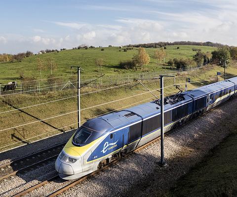 Clients are able to open windows onboard Eurostar's trains