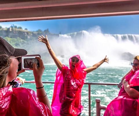 Canadian Affair hopes to make it easier for agents to book