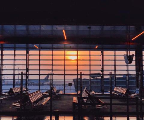 Airport (Credit: Safwan Mahmud / Unsplash)