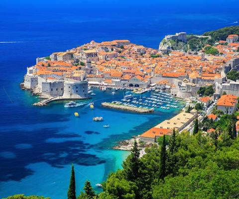 Croatia and the UK are in talks over a resumption of travel this summer