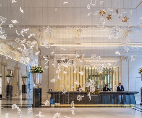 The-Lobby-at-The-Peninsula-Paris.jpg