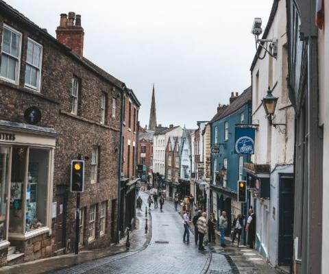 Agents have been calling for sector-specific support for months (Credit: Charlie Green / Unsplash)