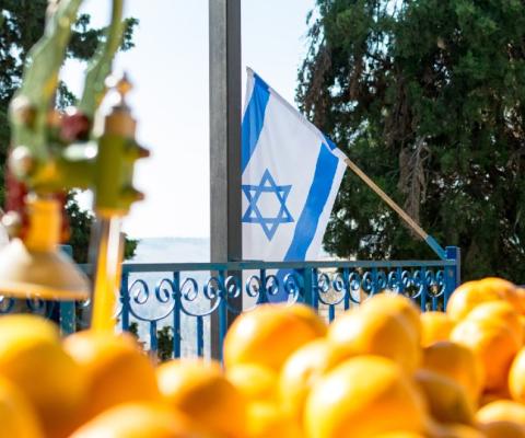 The FCDO is now advising against all but essential travel to Israel (Credit: Benjamin Rascoe / Unsplash)