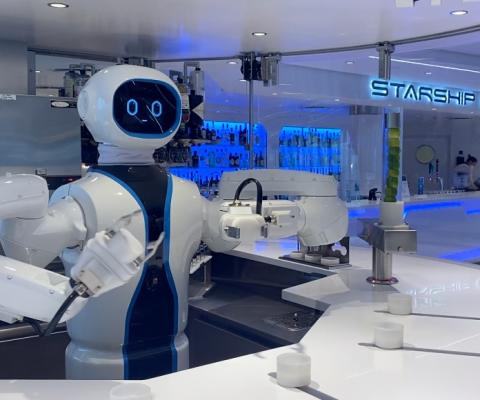 Rob - the ship's robotic bartender