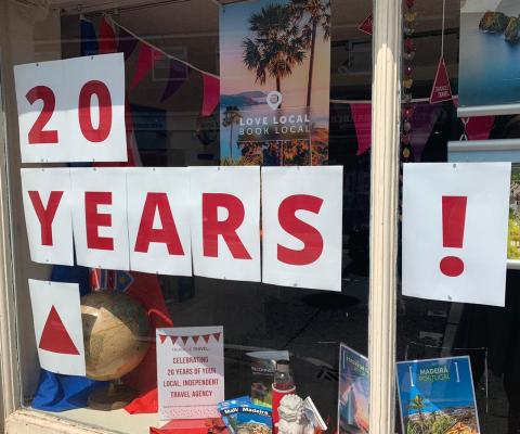 Triangle_Travel_20th_anniversary_shop_window.jpg