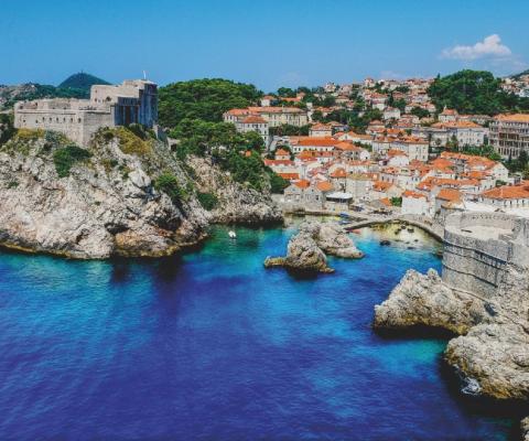 Tui will resume operations to Dubrovnik in Croatia at the weekend (Credit: Matthias Mullie/Unsplash)
