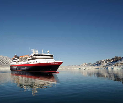 A 13-day itinerary includes Cape Verde, Gambia, Guinea-Bissau, and Senegal, with small ship Spitsbergen sailing out of Dakar