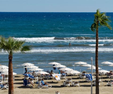 Larnaca (Credit: datingjungle/Unsplash)