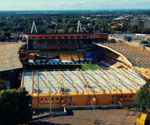 Premier League side Wolves has agreed a sponsorship deal with cruise line Royal Caribbean