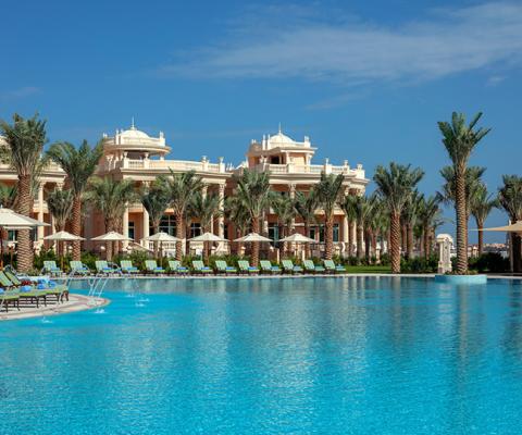 Raffles-Dubai-The-Palm.jpg